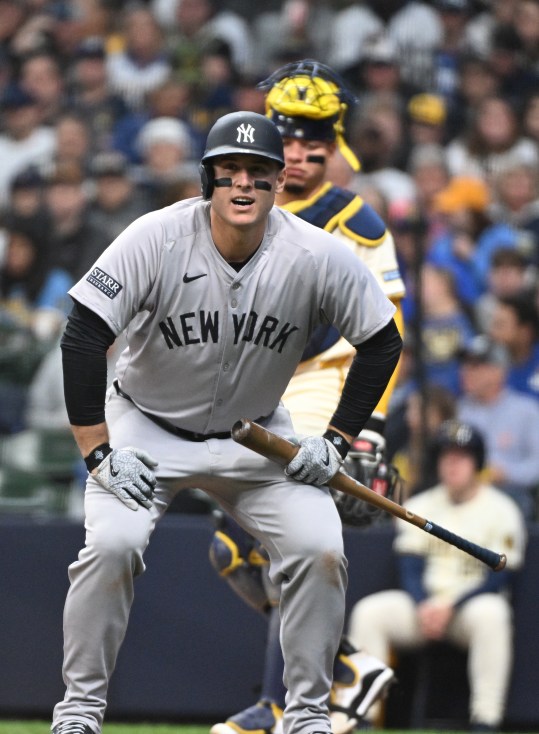 MLB: New York Yankees at Milwaukee Brewers, anthony rizzo