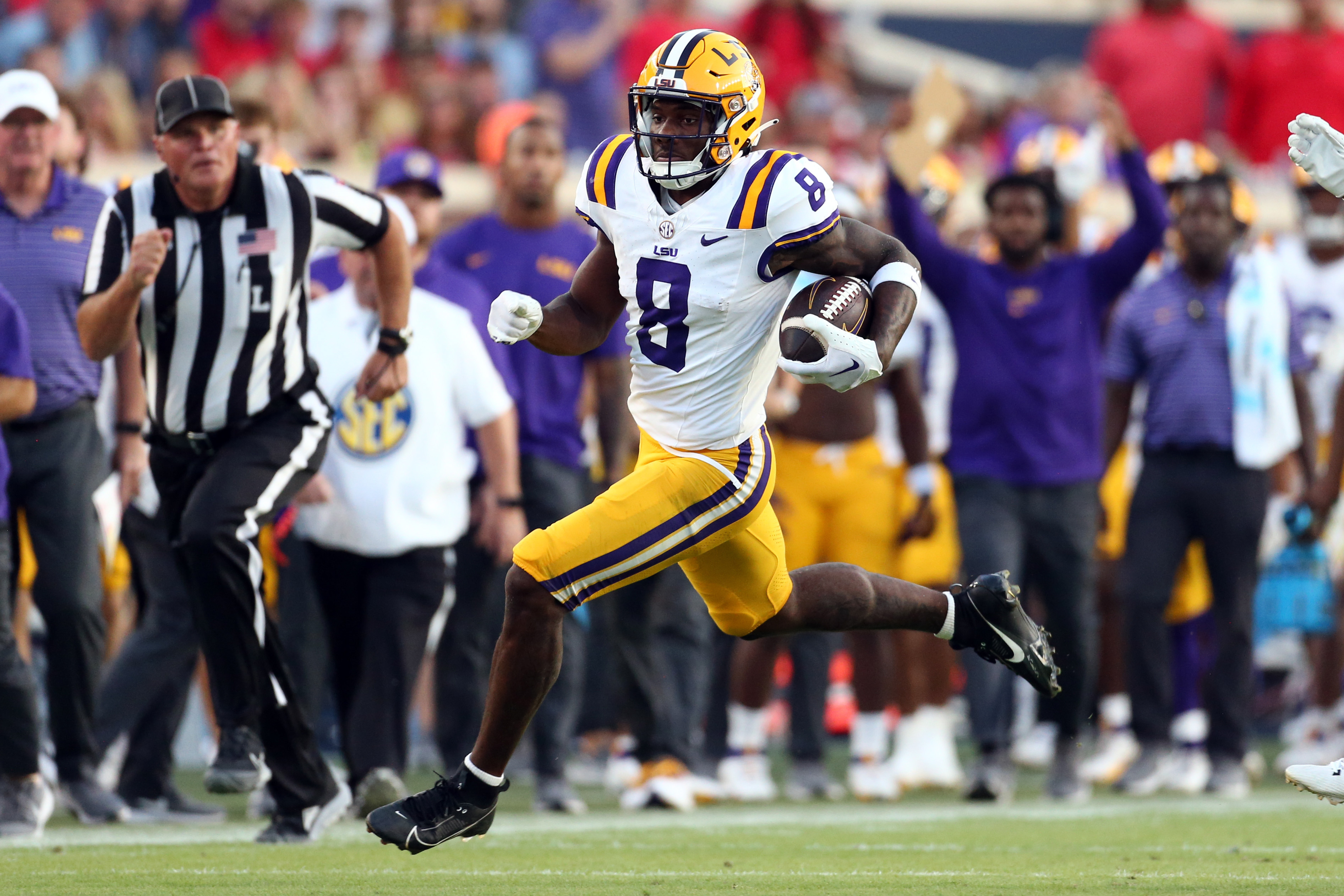 LSU Tigers wide receiver Malik Nabers (8) (New York Giants draft target)