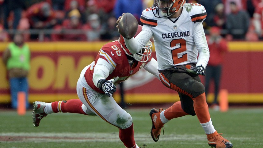 NFL: Cleveland Browns at Kansas City Chiefs