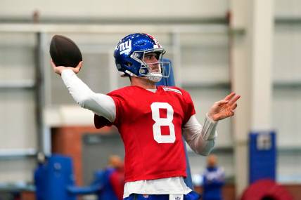 New York Giants quarterback Daniel Jones (8) throws during practice in East Rutherford on Wednesday, Jan. 11, 2023.