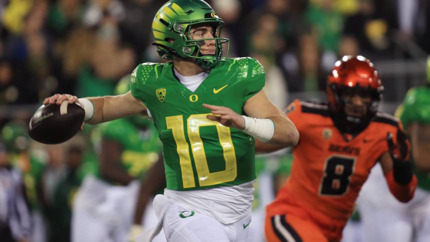 Oregon quarterback Bo Nix (New York Giants prospect)