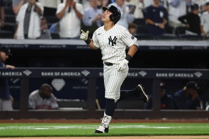 Yankees will keep surging shortstop at the top spot even after veteran returns