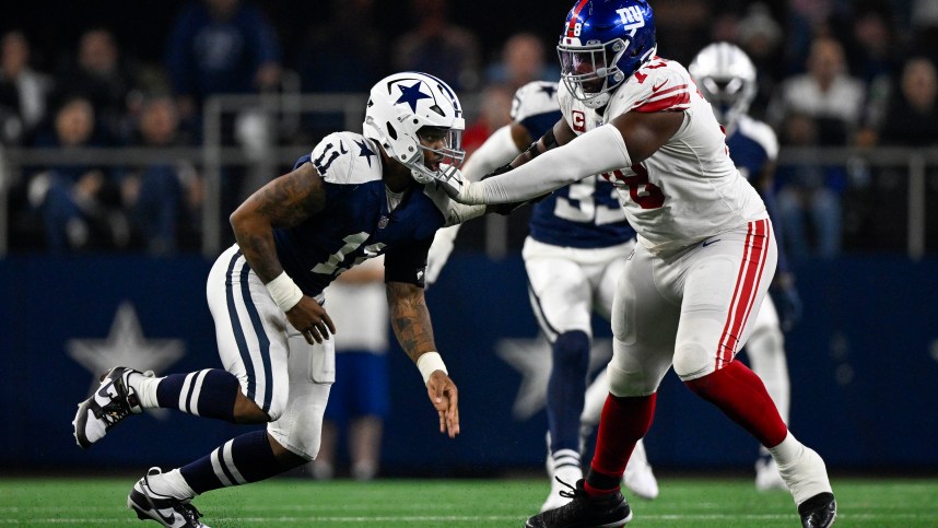 Nov 24, 2022; Arlington, Texas, USA; Dallas Cowboys linebacker Micah Parsons (11) and New York Giants offensive tackle Andrew Thomas (78) in action during the game between the Dallas Cowboys and the New York Giants at AT&T Stadium. Mandatory Credit: Jerome Miron-USA TODAY Sports