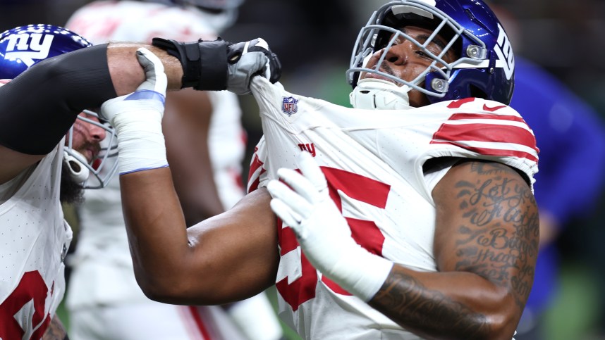 Dec 17, 2023; New Orleans, Louisiana, USA; New York Giants defensive tackle Jordon Riley (95) warms up before the game against the New Orleans Saints at Caesars Superdome. Mandatory Credit: Stephen Lew-USA TODAY Sports