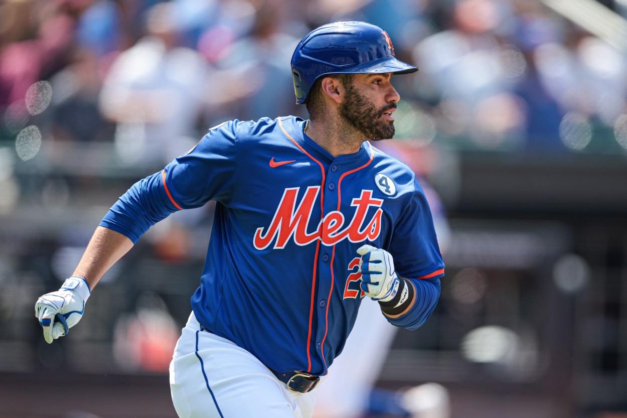 Jun 2, 2024; New York City, New York, USA; New York Mets right fielder DJ Stewart (29) triples during the third inning against the Arizona Diamondbacks at Citi Field. Mandatory Credit: Vincent Carchietta-USA TODAY Sports