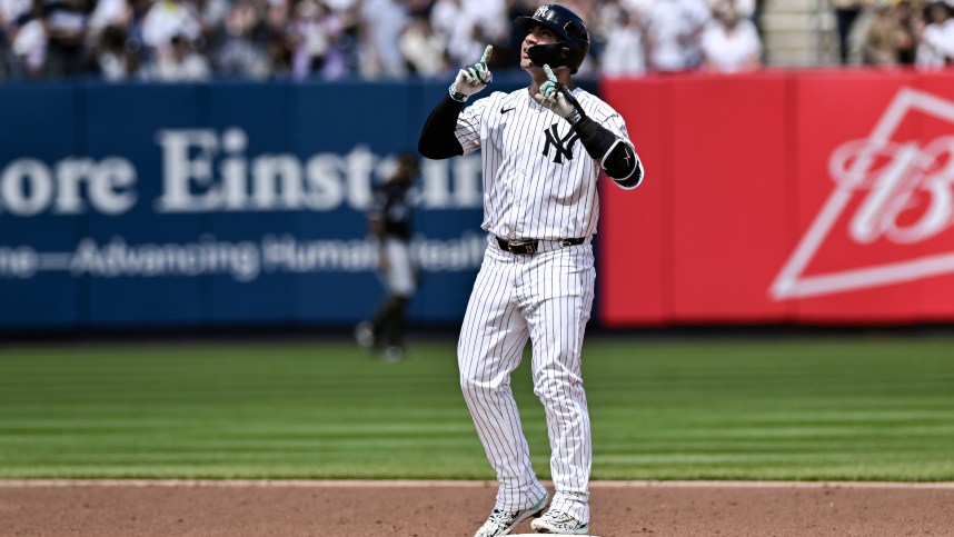 MLB: Chicago White Sox at New York Yankees, gleyber torres