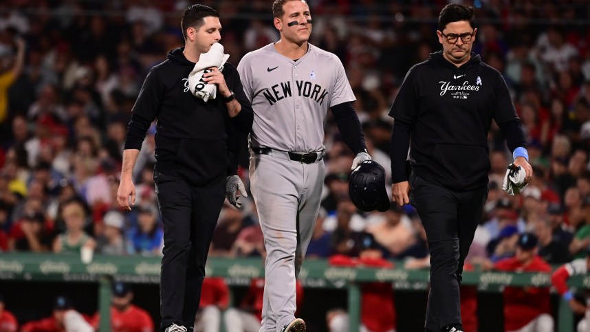 MLB: New York Yankees at Boston Red Sox