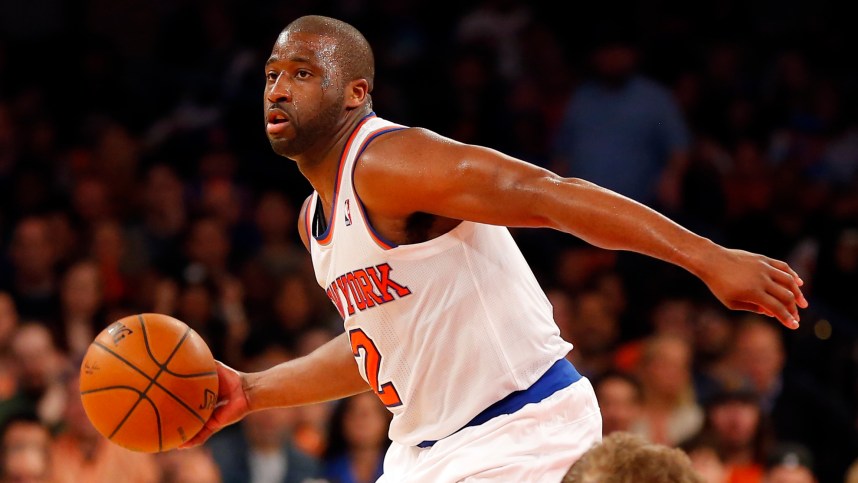 Apr 13, 2014; New York, NY, USA;  New York Knicks guard Raymond Felton (2) brings the ball up court during the second half against the Chicago Bulls at Madison Square Garden. New York Knicks defeat the Chicago Bulls 100-89. Mandatory Credit: Jim O'Connor-USA TODAY Sports