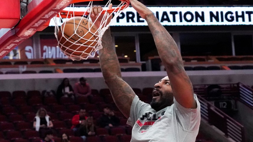 Apr 9, 2024; Chicago, Illinois, USA; Chicago Bulls center Andre Drummond (3) warms up before the game against the New York Knicks at United Center. Mandatory Credit: David Banks-USA TODAY Sports