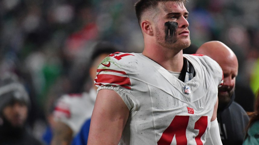 Dec 25, 2023; Philadelphia, Pennsylvania, USA; New York Giants linebacker Micah McFadden (41) against the Philadelphia Eagles at Lincoln Financial Field. Mandatory Credit: Eric Hartline-USA TODAY Sports