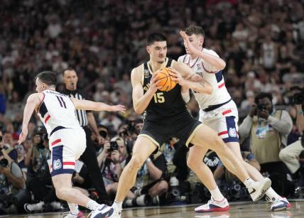 Knicks could land Purdue star center, but it’s a risk
