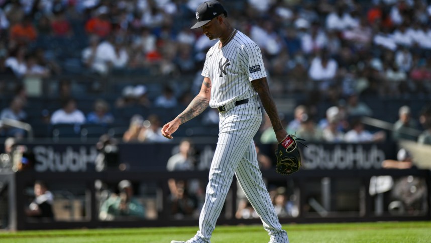 MLB: Baltimore Orioles at New York Yankees, luis gil