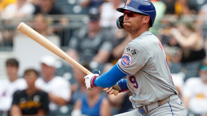 Jul 8, 2024; Pittsburgh, Pennsylvania, USA;  New York Mets left fielder Brandon Nimmo (9) hits a single against the Pittsburgh Pirates during the eighth inning at PNC Park.  The Pirates won 8-2. Mandatory Credit: Charles LeClaire-USA TODAY Sports