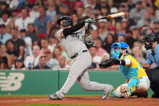 MLB: New York Yankees at Boston Red Sox, gleyber torres