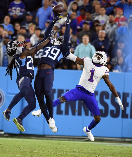 NFL: Buffalo Bills at Tennessee Titans