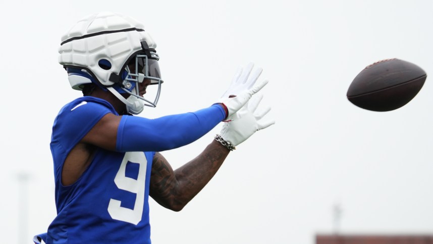 Jul 25, 2024; East Rutherford, NY, USA; New York Giants wide receiver Malik Nabers (9) catches a pass during training camp at Quest Diagnostics Training Center. Mandatory Credit: Lucas Boland-USA TODAY Sports