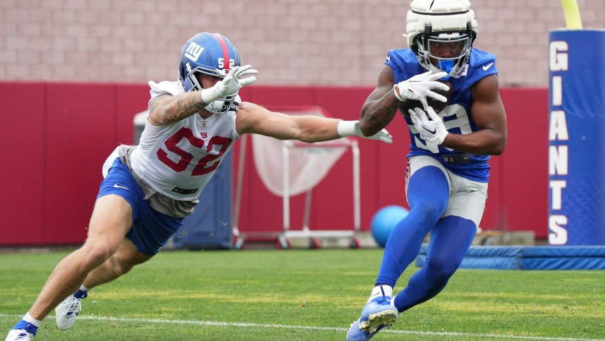 Giants' rookie running back already making waves at camp