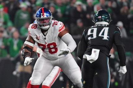 Dec 25, 2023; Philadelphia, Pennsylvania, USA; New York Giants offensive tackle Andrew Thomas (78) against the Philadelphia Eagles at Lincoln Financial Field. Mandatory Credit: Eric Hartline-USA TODAY Sports