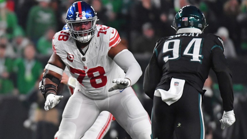 December 25, 2023; Philadelphia, Pennsylvania, USA; New York Giants offensive tackle Andrew Thomas (78) against the Philadelphia Eagles at Lincoln Financial Field. Mandatory Photo Credit: Eric Hartline-USA TODAY Sports