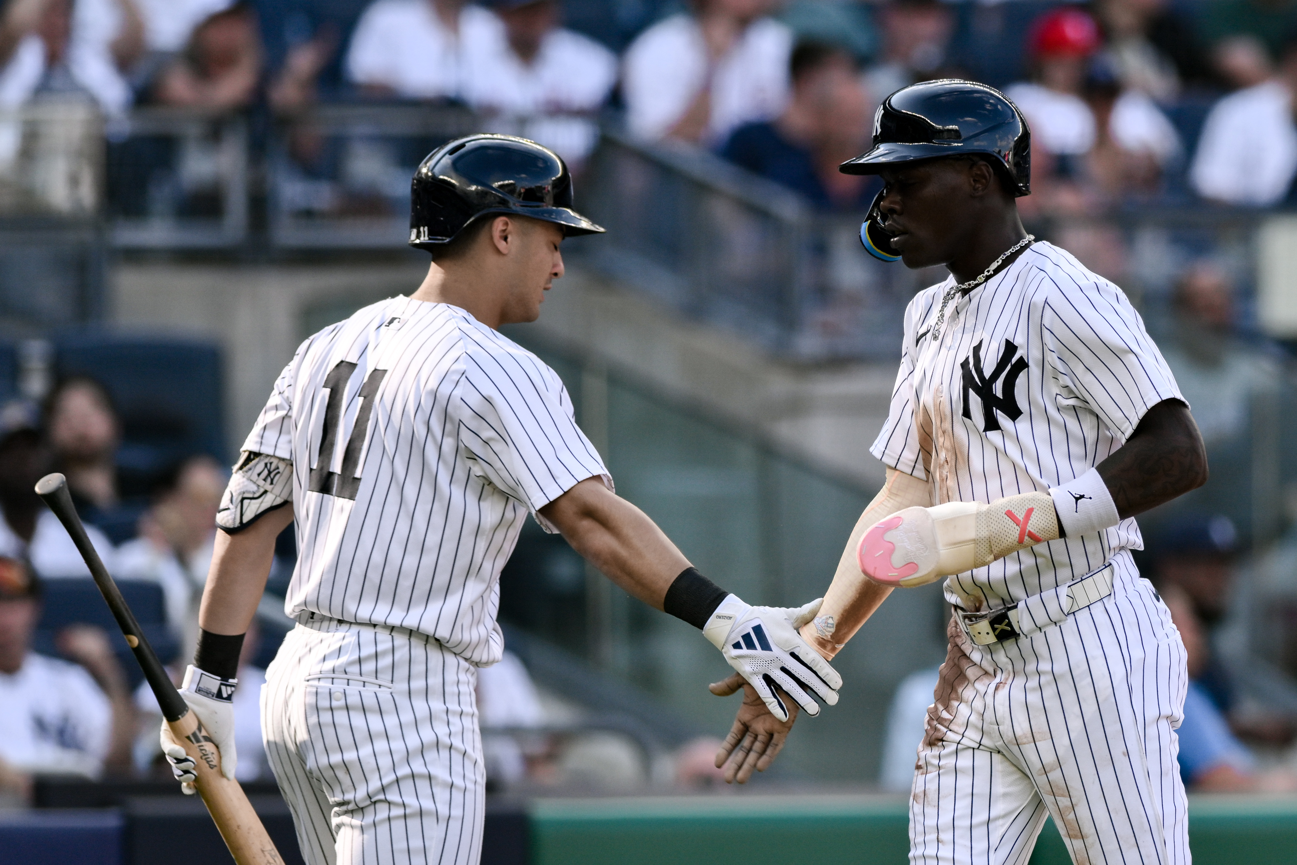 MLB: Game Two-Texas Rangers at New York Yankees, jazz