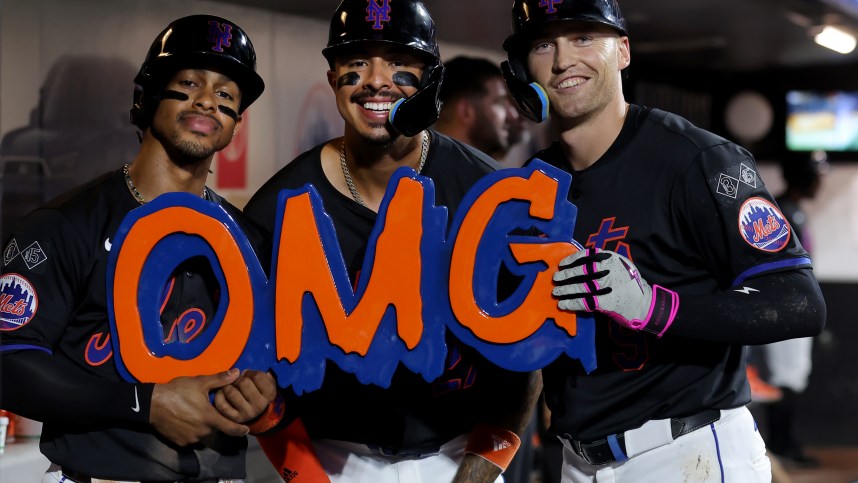 Aug 16, 2024; New York City, New York, USA; New York Mets left fielder Brandon Nimmo (9) celebrates his three run home run against the Miami Marlins with shortstop Francisco Lindor (12) and third baseman Mark Vientos (27) during the fourth inning at Citi Field. Mandatory Credit: Brad Penner-USA TODAY Sports