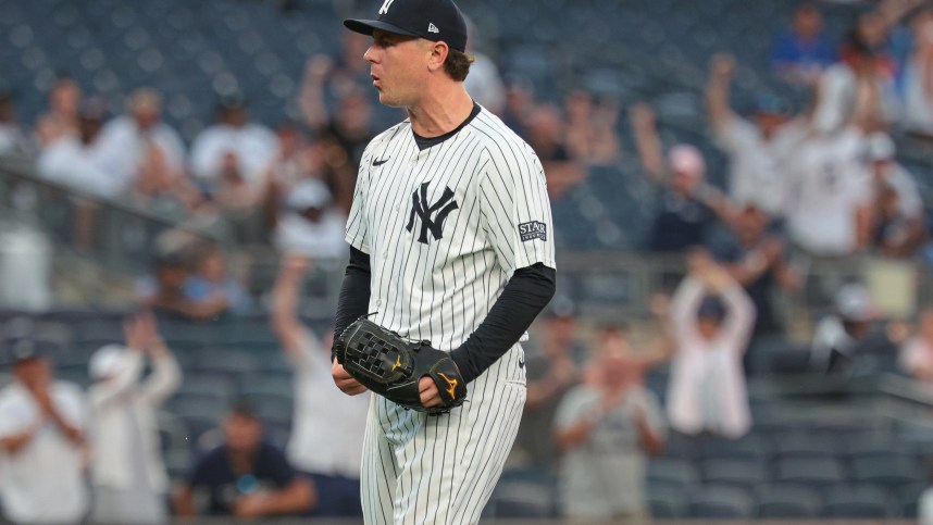 MLB: Toronto Blue Jays at New York Yankees, mark leiter jr.