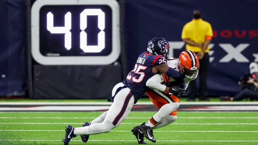 NFL: AFC Wild Card Round-Cleveland Browns at Houston Texans, desmond king, new york giants