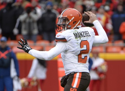 NFL: Cleveland Browns at Kansas City Chiefs