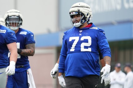 Jul 25, 2024; East Rutherford, NY, USA; New York Giants offensive guard Jermaine Eluemunor (72) practices during training camp at Quest Diagnostics Training Center. Mandatory Credit: Lucas Boland-USA TODAY Sports