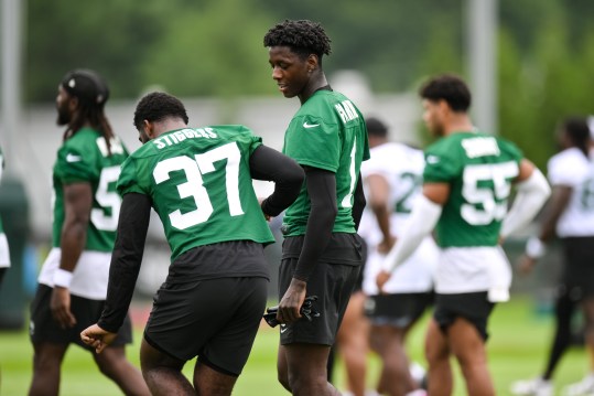 Jul 25, 2024; Florham Park, NJ, USA; New York Jets cornerback Sauce Gardner (1) talks with cornerback Qwan'tez Stiggers (37) during training camp at Atlantic Health Jets Training Center. Mandatory Credit: John Jones-USA TODAY Sports