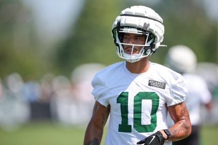 Jul 27, 2024; Florham Park, NJ, USA; New York Jets wide receiver Allen Lazard (10) looks on during training camp at Atlantic Health Jets Training Center. Mandatory Credit: Vincent Carchietta-USA TODAY Sports