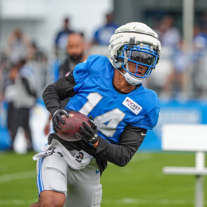 WR Amon-Ra St. Brown catches a pass during the Detroit Lions training camp at the Lions headquarters in Allen Park, Mich. on Friday, Aug 2, 2024.