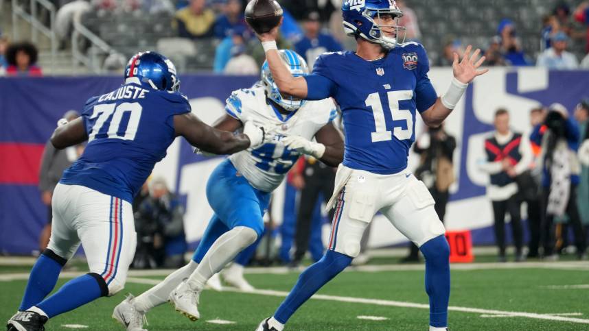 New York Giants quarterback Tommy DeVito (15) gets ready to throw the ball during the fourth quarter, Thursday, August 8 2024, in East Rutherford.