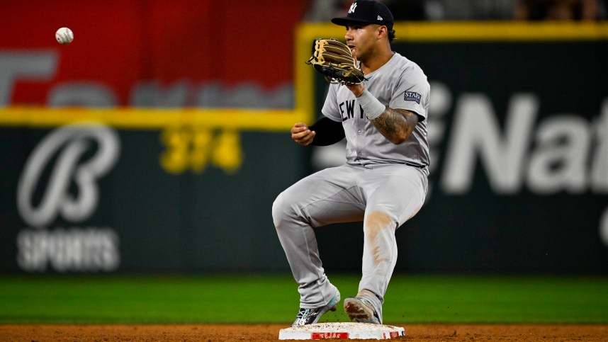 MLB: New York Yankees at Texas Rangers, gleyber torres