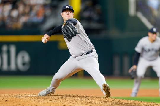 MLB: New York Yankees at Texas Rangers, mark leiter jr.