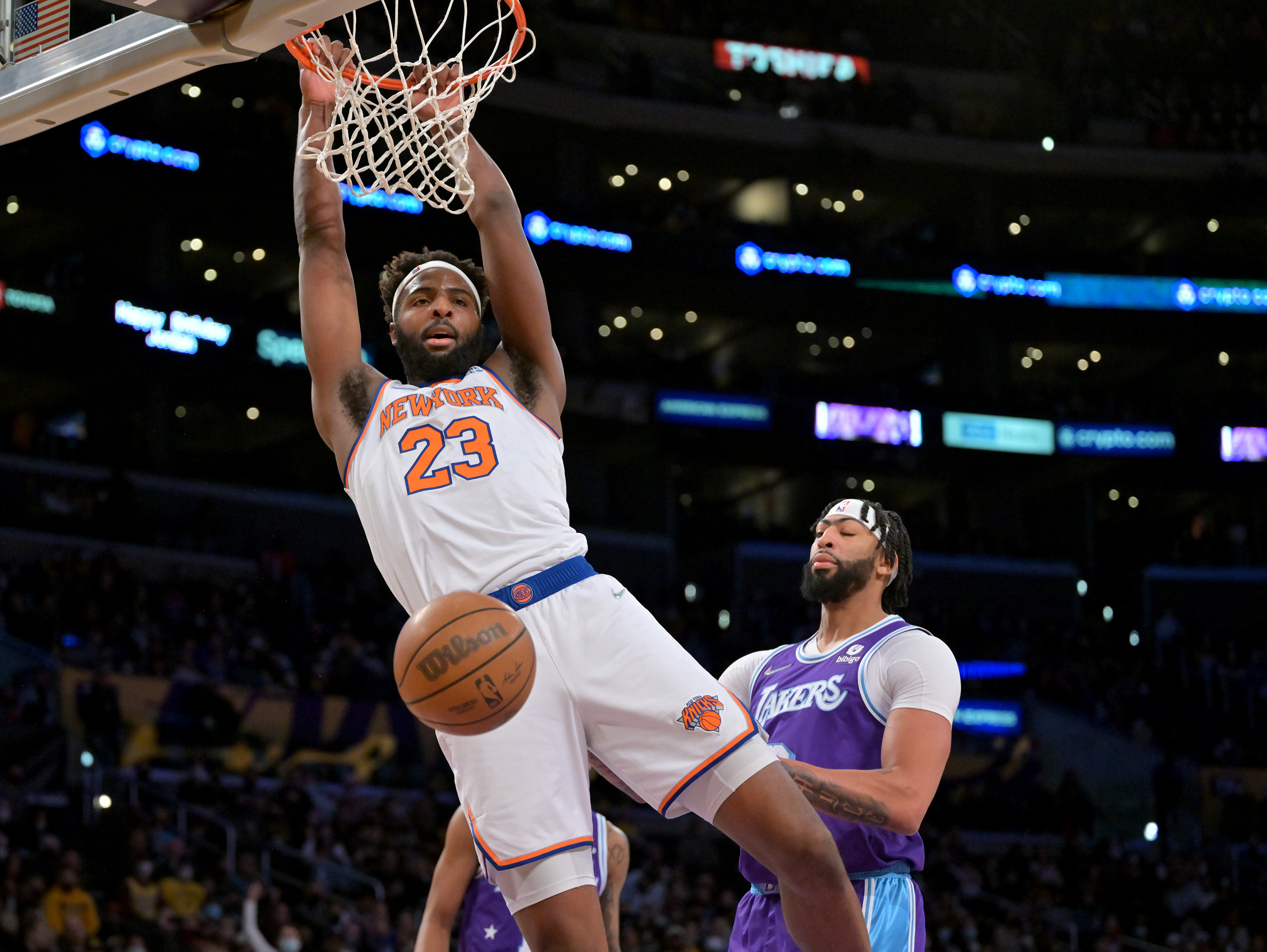 NBA: New York Knicks at Los Angeles Lakers