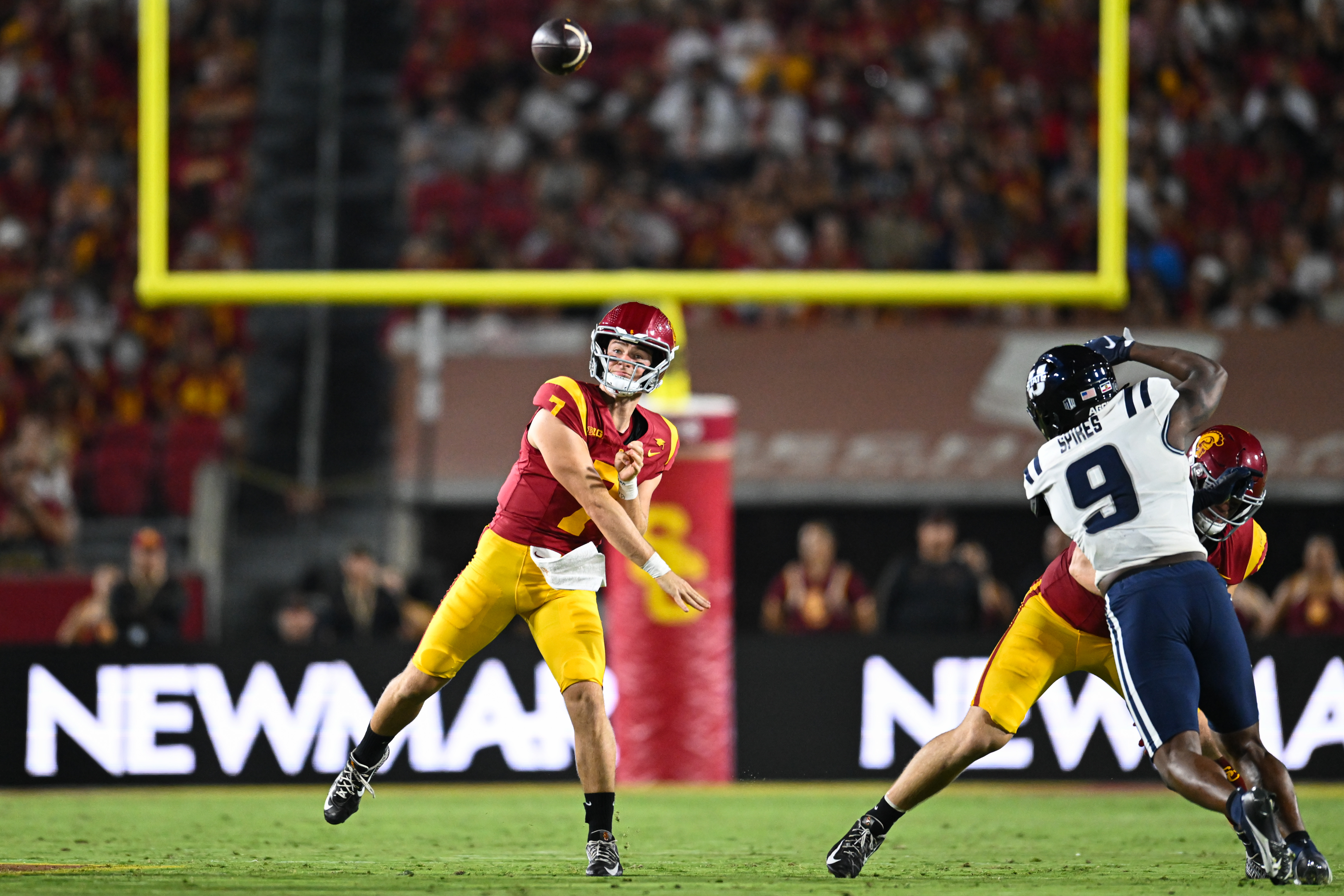 NCAA Football: Utah State at Southern California, new york giants