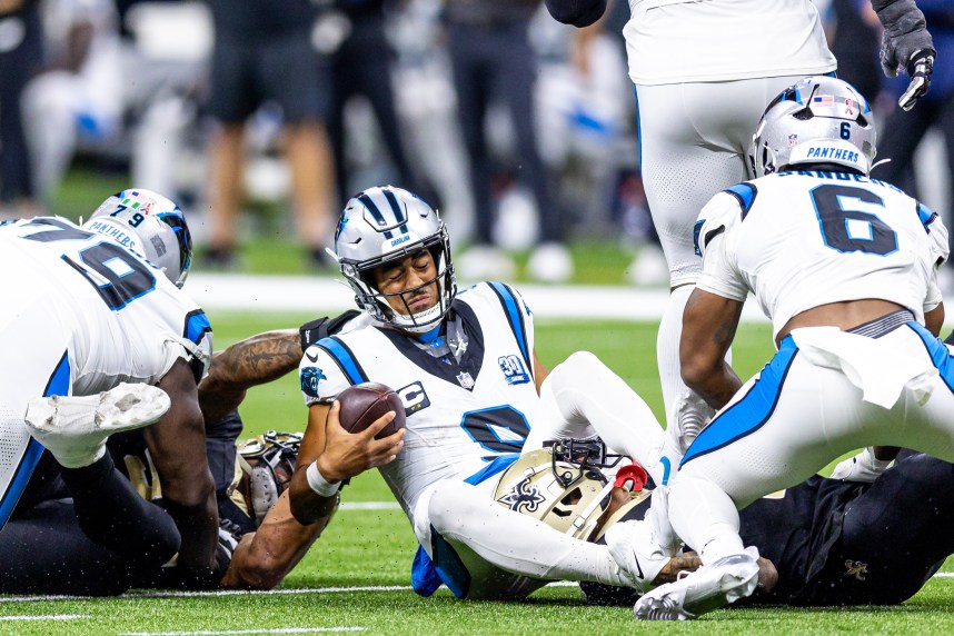 NFL: Carolina Panthers at New Orleans Saints