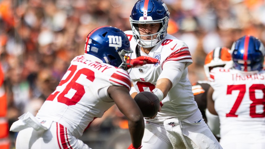 NFL: New York Giants at Cleveland Browns