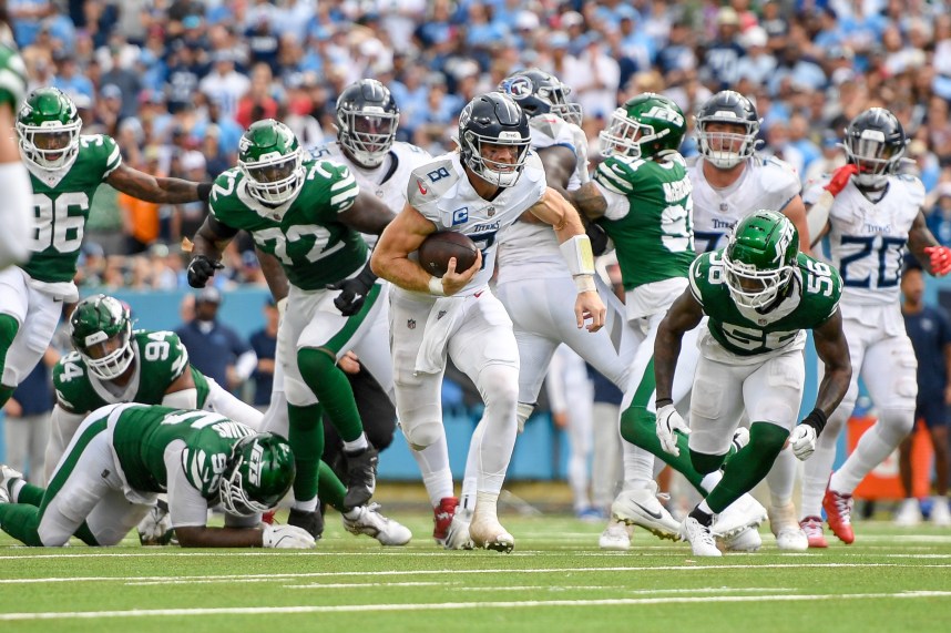 NFL: New York Jets at Tennessee Titans