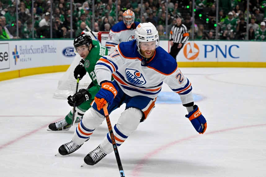 NHL: Stanley Cup Playoffs-Edmonton Oilers at Dallas Stars