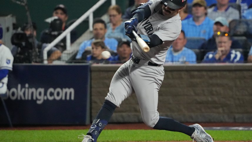 MLB: ALDS-New York Yankees at Kansas City Royals