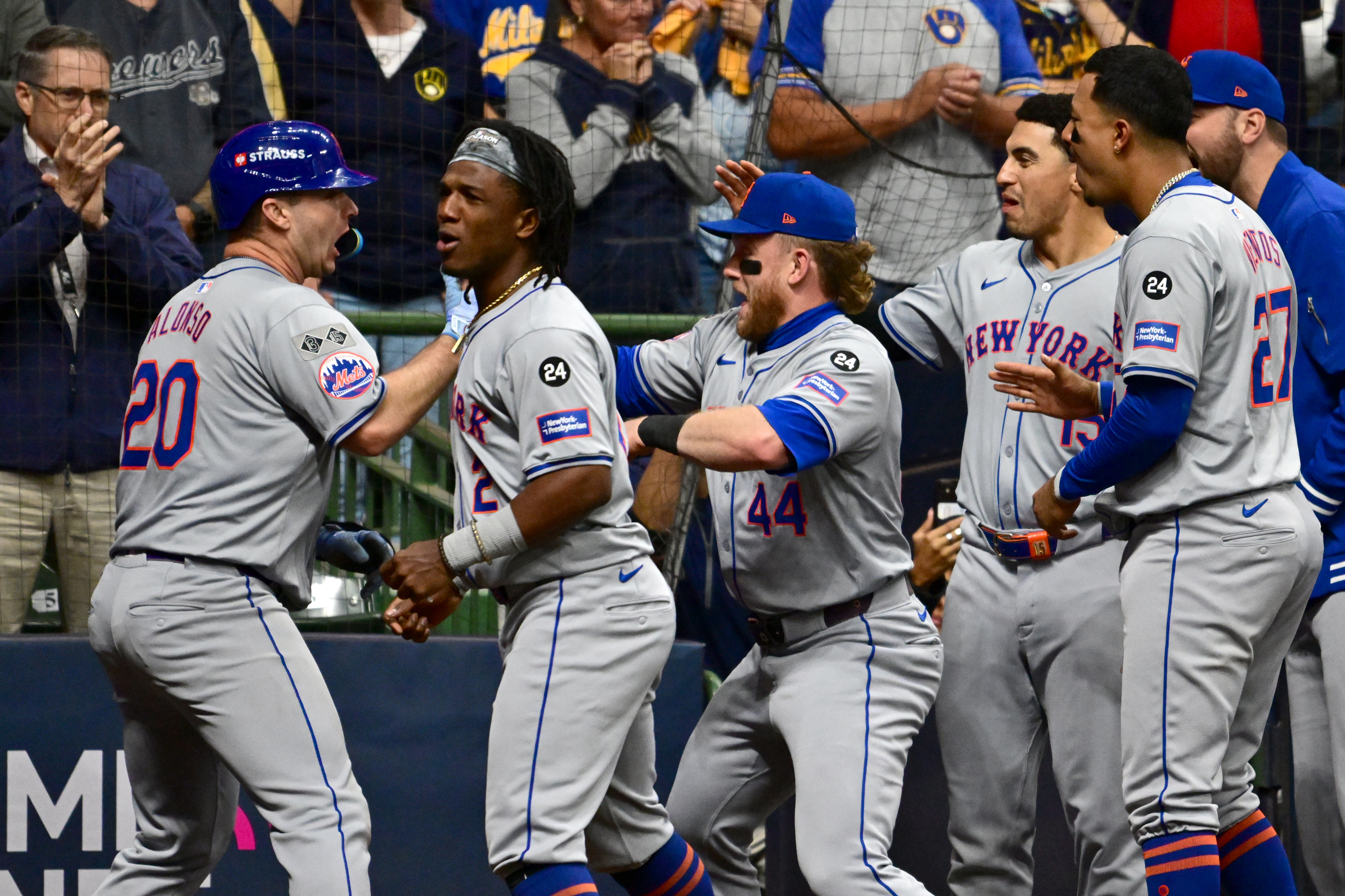 Ninthinning heroics send Mets to the Division Series