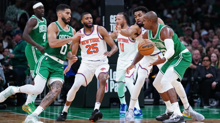 NBA: New York Knicks at Boston Celtics