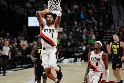 NBA: Preseason-Utah Jazz at Portland Trail Blazers, lakers