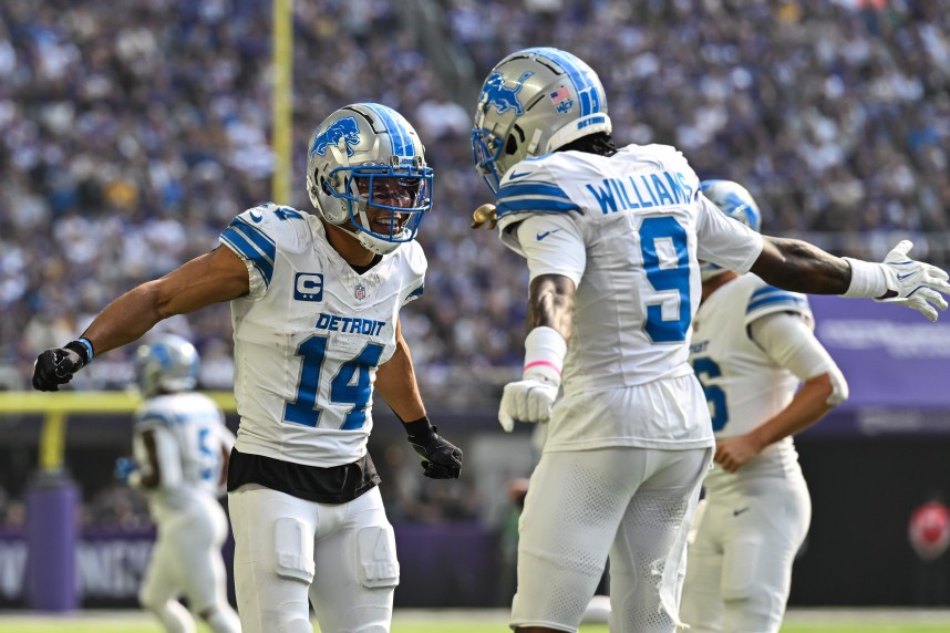 NFL: Detroit Lions at Minnesota Vikings