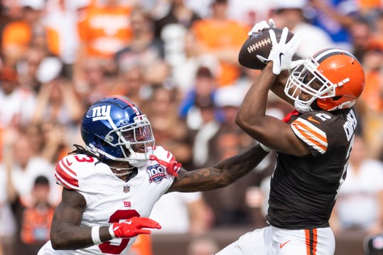 Sep 22, 2024; Cleveland, Ohio, USA; Cleveland Browns wide receiver Amari Cooper (2) catches the ball under coverage by New York Giants cornerback Deonte Banks (3) during the fourth quarter at Huntington Bank Field. Mandatory Credit: Scott Galvin-Imagn Images