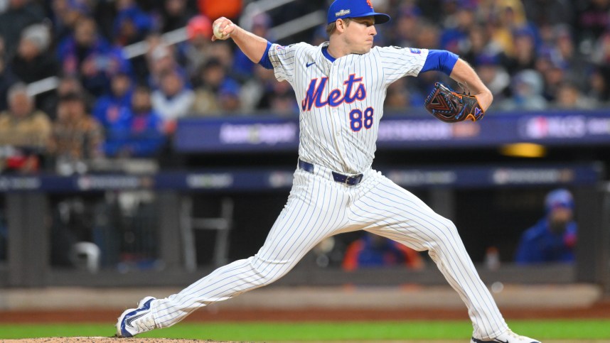 Oct 17, 2024; New York City, New York, USA; New York Mets pitcher Phil Maton (88) throws a pitch against the Los Angeles Dodgers in the sixth inning during game four of the NLCS for the 2024 MLB playoffs at Citi Field. Mandatory Credit: John Jones-Imagn Images