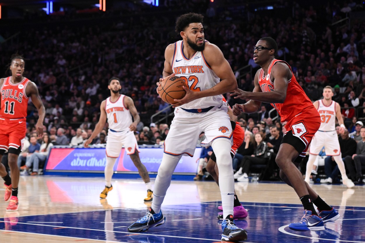 Nov 13, 2024; New York, New York, USA; New York Knicks center Karl-Anthony Towns (32) posts up against Chicago Bulls forward Jalen Smith (7) during the first half at Madison Square Garden. Mandatory Credit: John Jones-Imagn Images