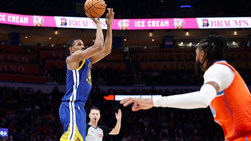 Nov 10, 2024; Oklahoma City, Oklahoma, USA; Golden State Warriors guard De'Anthony Melton (8) shoots a three point basket against the Oklahoma City Thunder during the second half at Paycom Center. Mandatory Credit: Alonzo Adams-Imagn Images